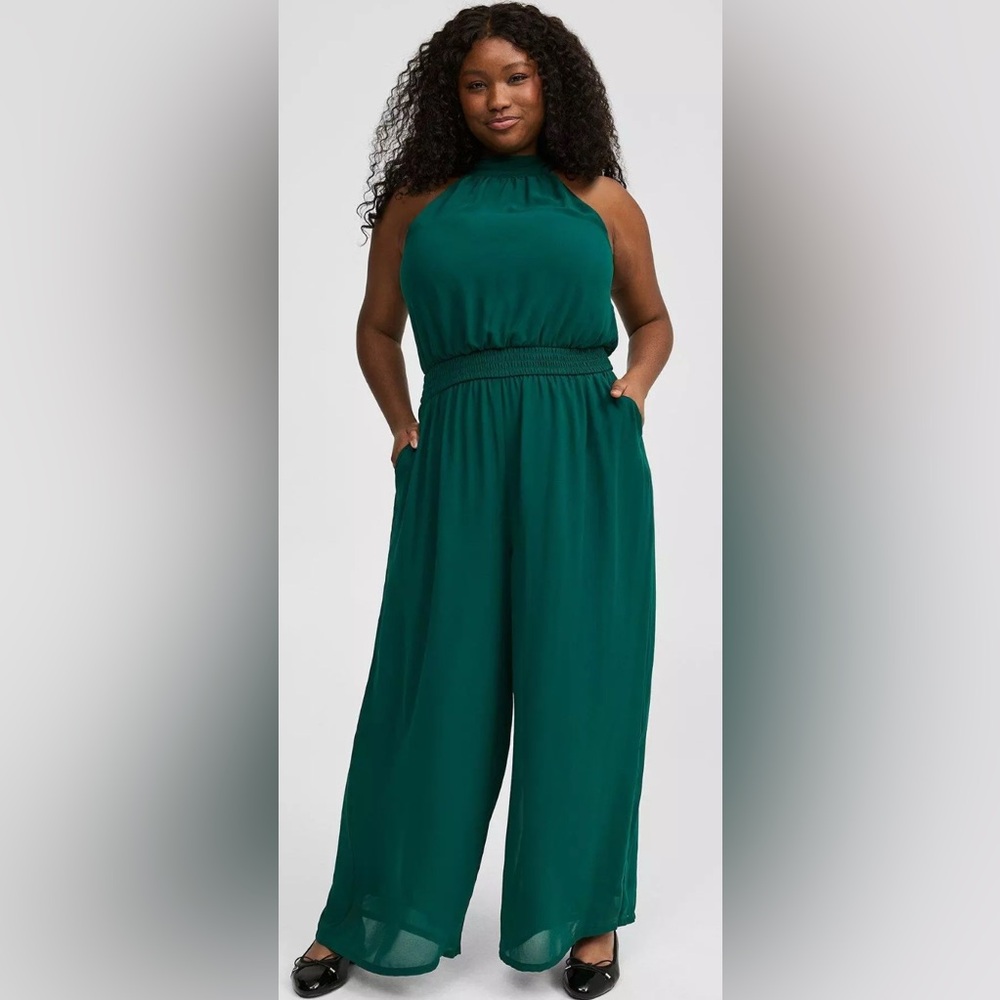 Sleeveless High Neck Chiffon Jumpsuit-NWT 4X
